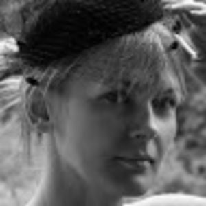 Meet your Posher, Elena